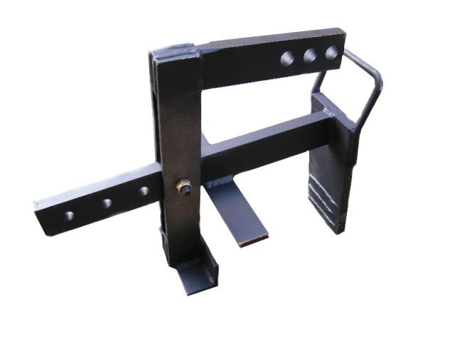 Dig-It limestone block grab with chain for hire in Perth — lifts blocks up to 350mm wide