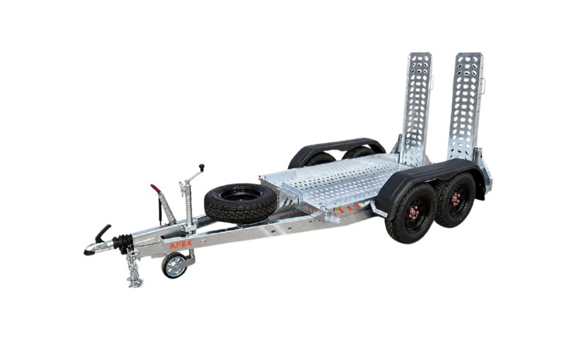 Heavy duty plant trailer with fold-down ramps